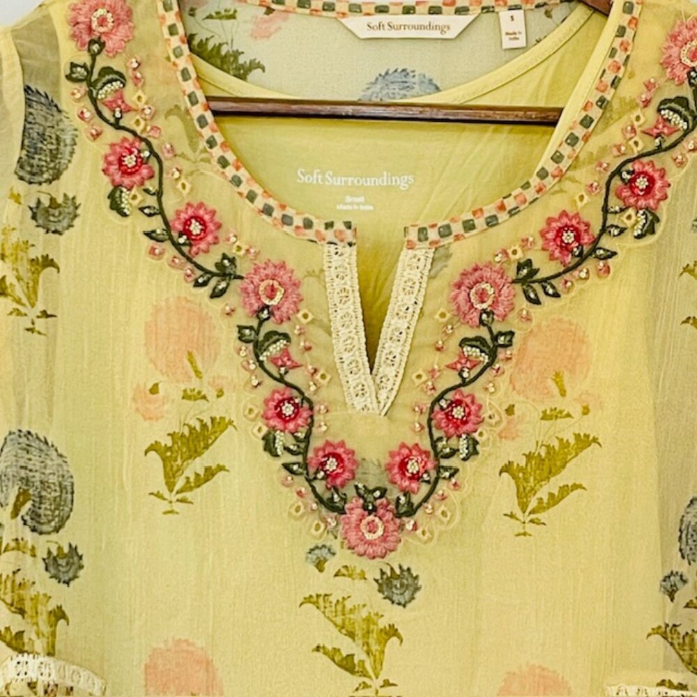 Soft Surroundings Serenata Floral Embroidered & Beaded Tunic Blouse & Tank Top S - Picture 5 of 13